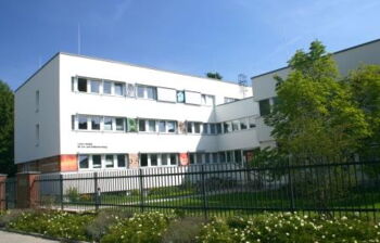 IZW Alfred-Kowalke-Str.